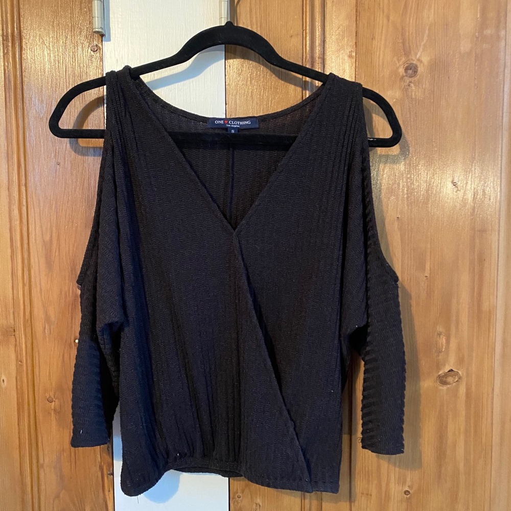 One clothing cold shoulder knit tank